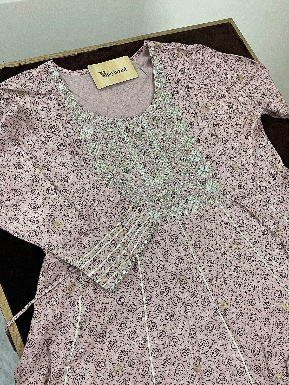 Gown PRP02