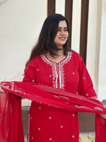 Cotton Flex kurta set with pants & dupatta
