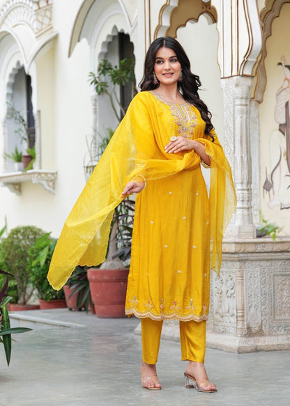 Plus size Dola silk suit