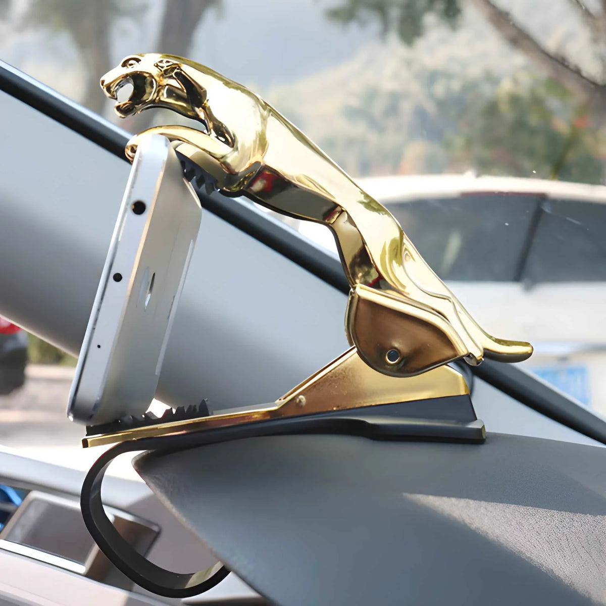 360° Rotating Jaguar/Leopard Dashboard Phone Mount