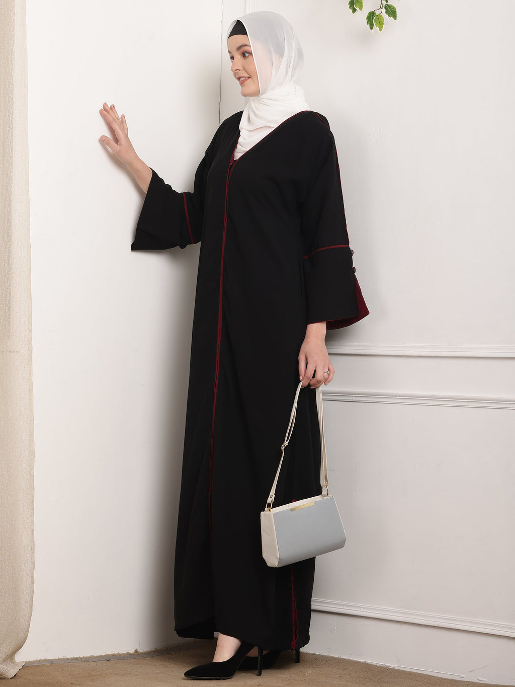 Crimson Edge Abaya