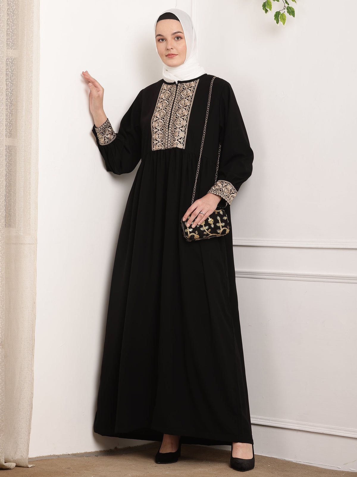 Opulent Shadow Abaya