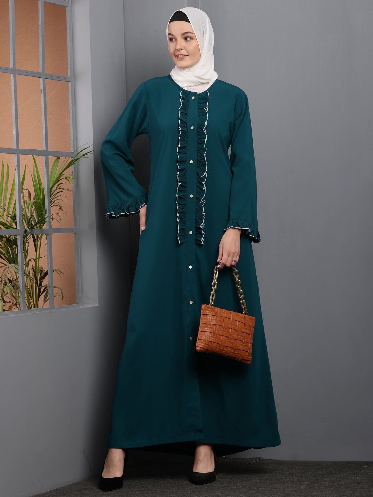 Graceful Ruffle Abaya