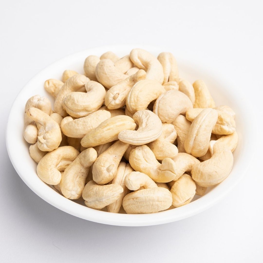 Cashew (Kaju) Kernels W240 - 1kg