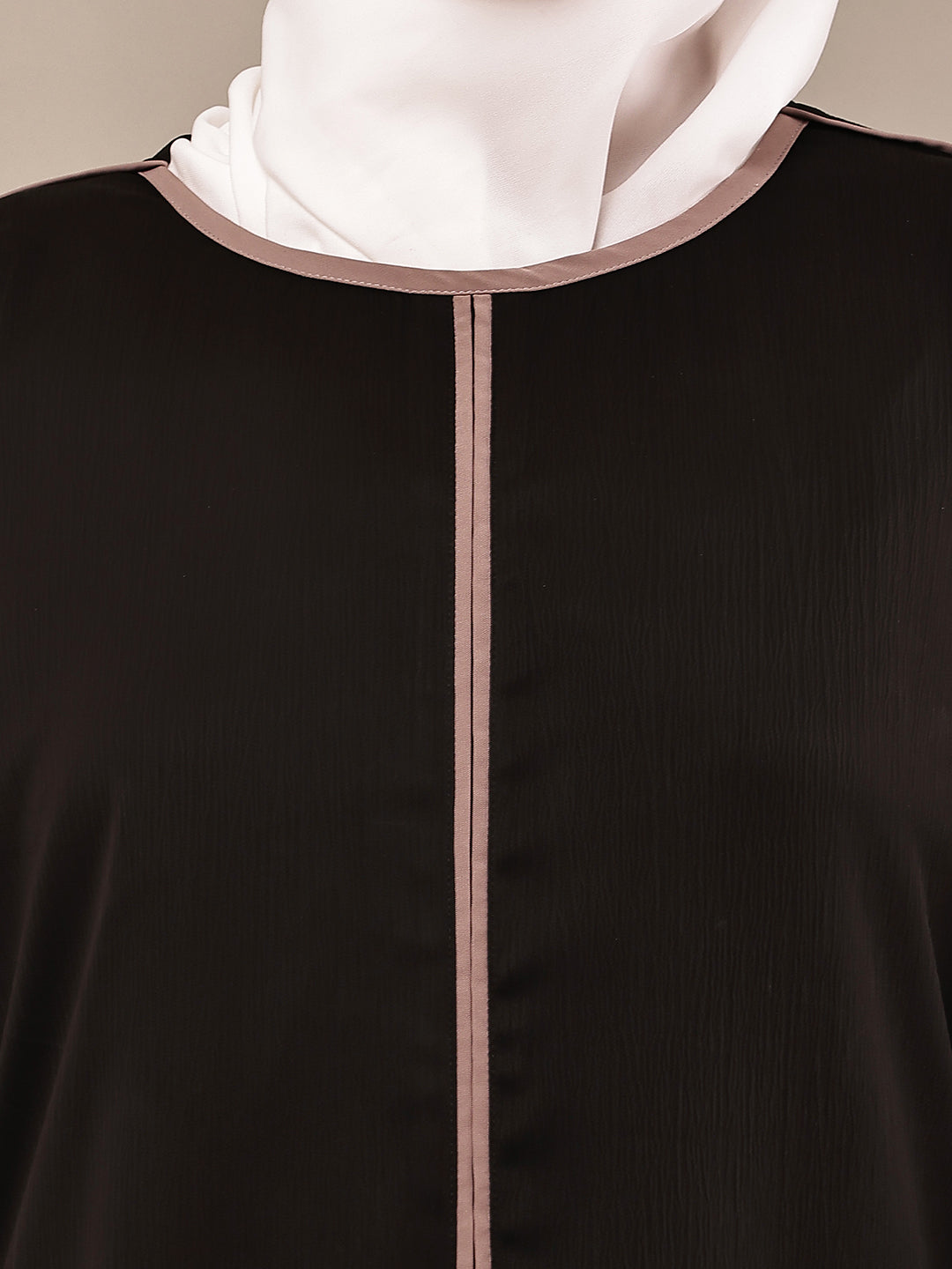 Noor Luxe Contrast Abaya