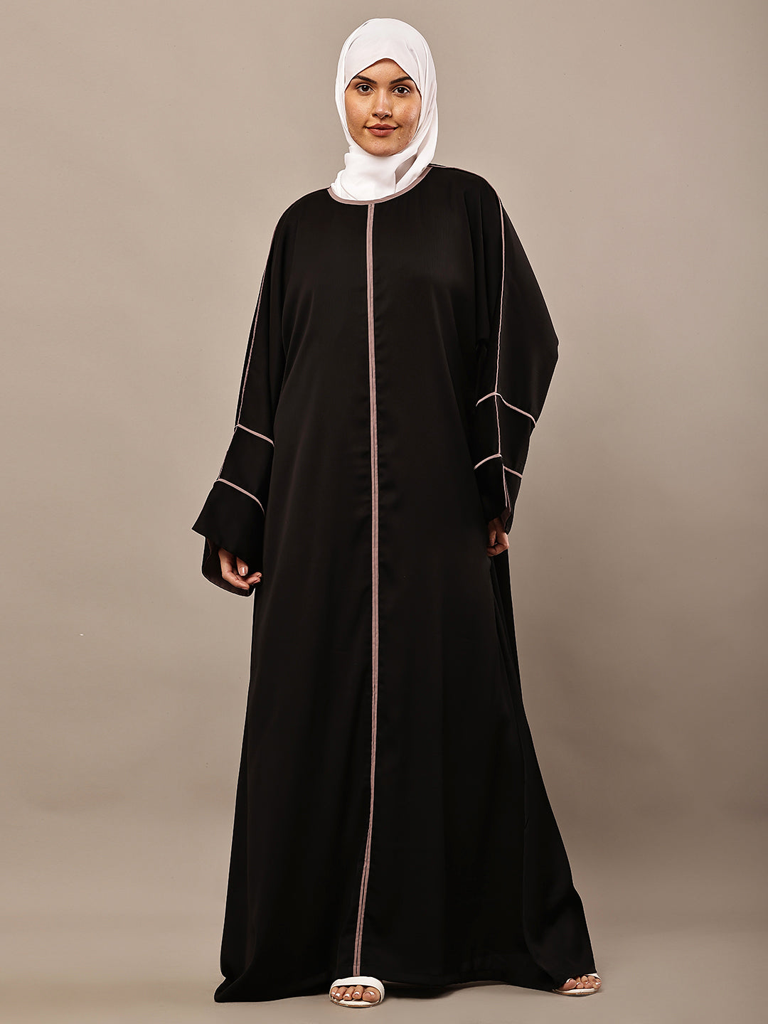 Noor Luxe Contrast Abaya