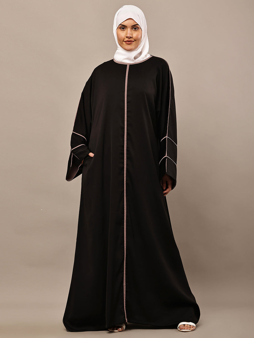 Noor Luxe Contrast Abaya