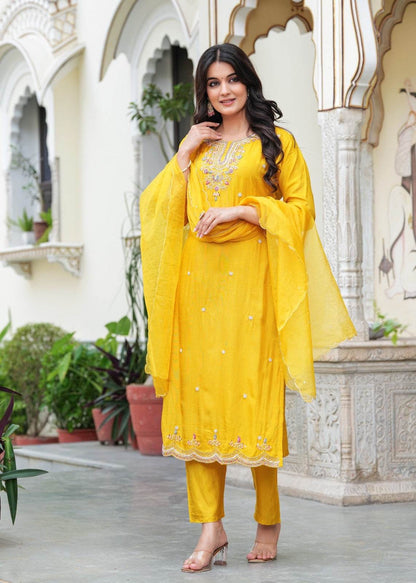 Plus size Dola silk suit