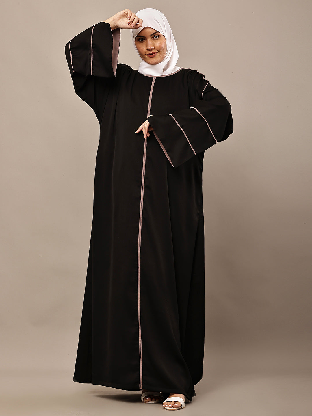 Noor Luxe Contrast Abaya