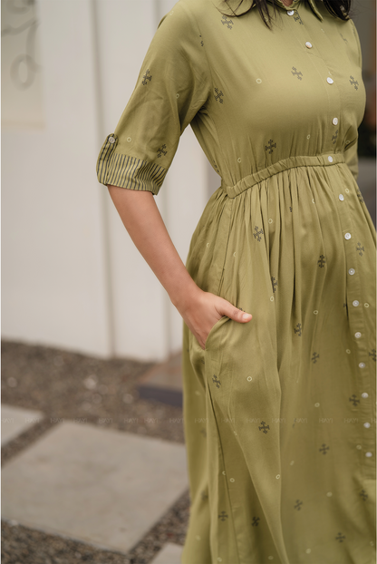 Goldenrod Green Viscose Dress with Shirt Collar & Elbow Sleeves