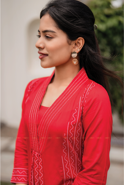 Red Muse Viscose A-line Dress with V-Neck & 3/4th Sleeves