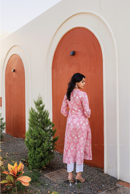 Blush Tale Pink A-line Dress with Chinese Collar & 3/4th Sleeves