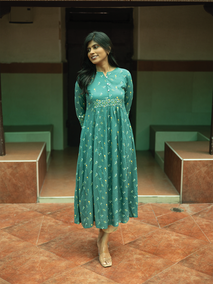 Garden Wraped Olive Green  A-line Viscose Kurta with Notch Neck & 3/4th Sleeves