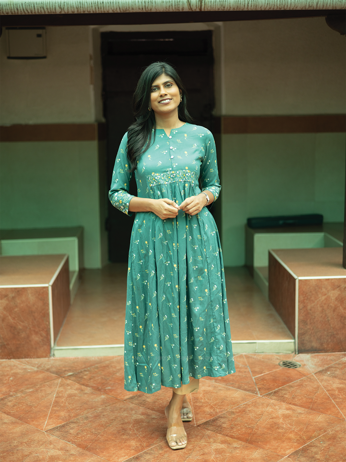 Garden Wraped Olive Green  A-line Viscose Kurta with Notch Neck & 3/4th Sleeves