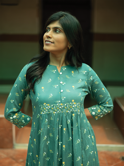 Garden Wraped Olive Green  A-line Viscose Kurta with Notch Neck & 3/4th Sleeves