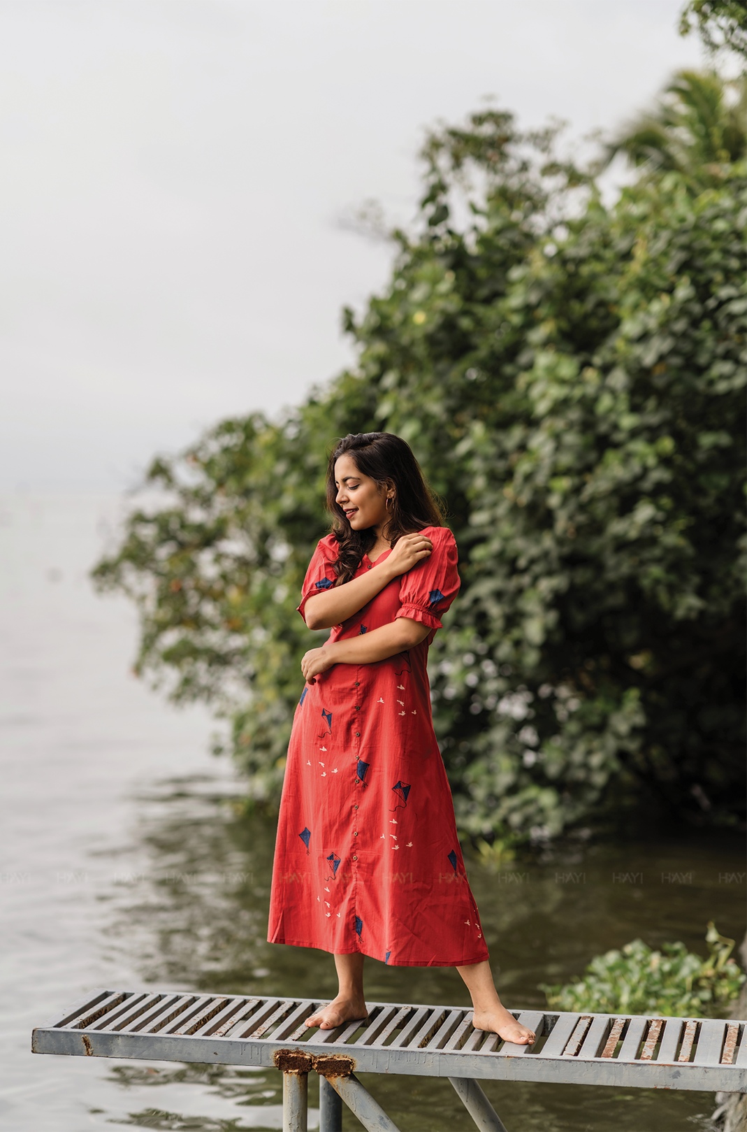 Kite Queen Red  A-line Cotton Flex Kurta with V-Neck & puff Sleeves