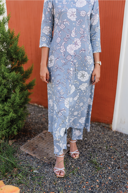 Hazy Petal Blue Viscose Co-ord with Chinese Collar & 3/4th sleeves