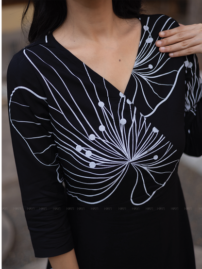Ebony Blossom Black Viscose Dress with V-neck & 3/4th Sleeves