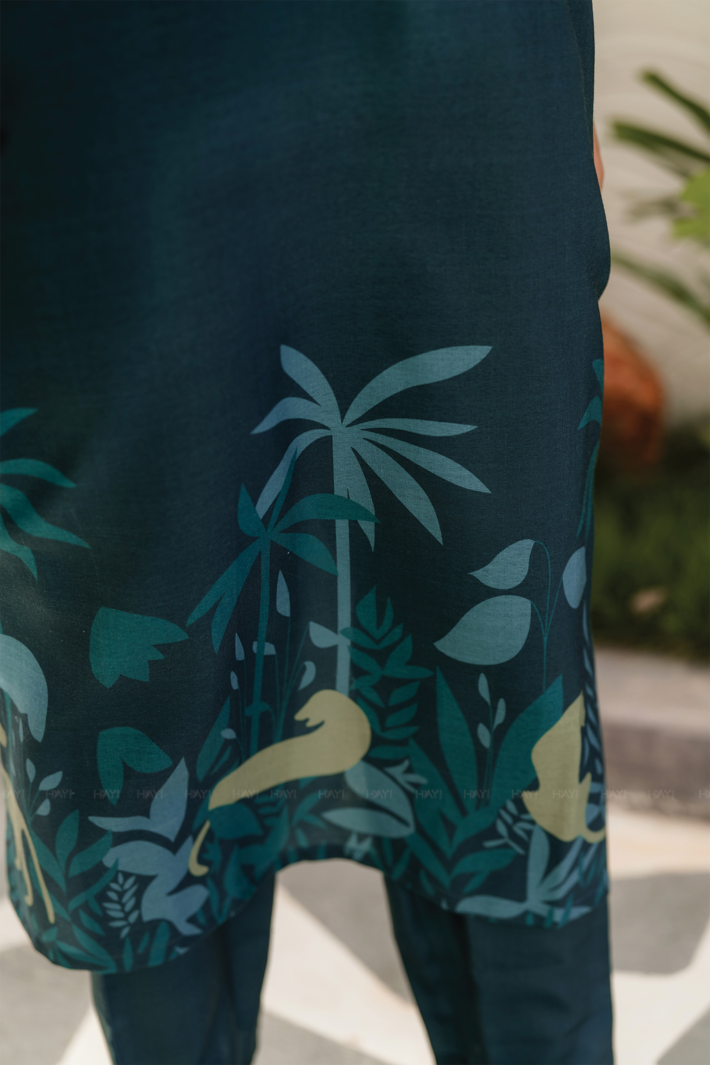 Evergreen Elegance Green Linen Blend Co ord with Curved V Neckline and 3/4th Sleeves