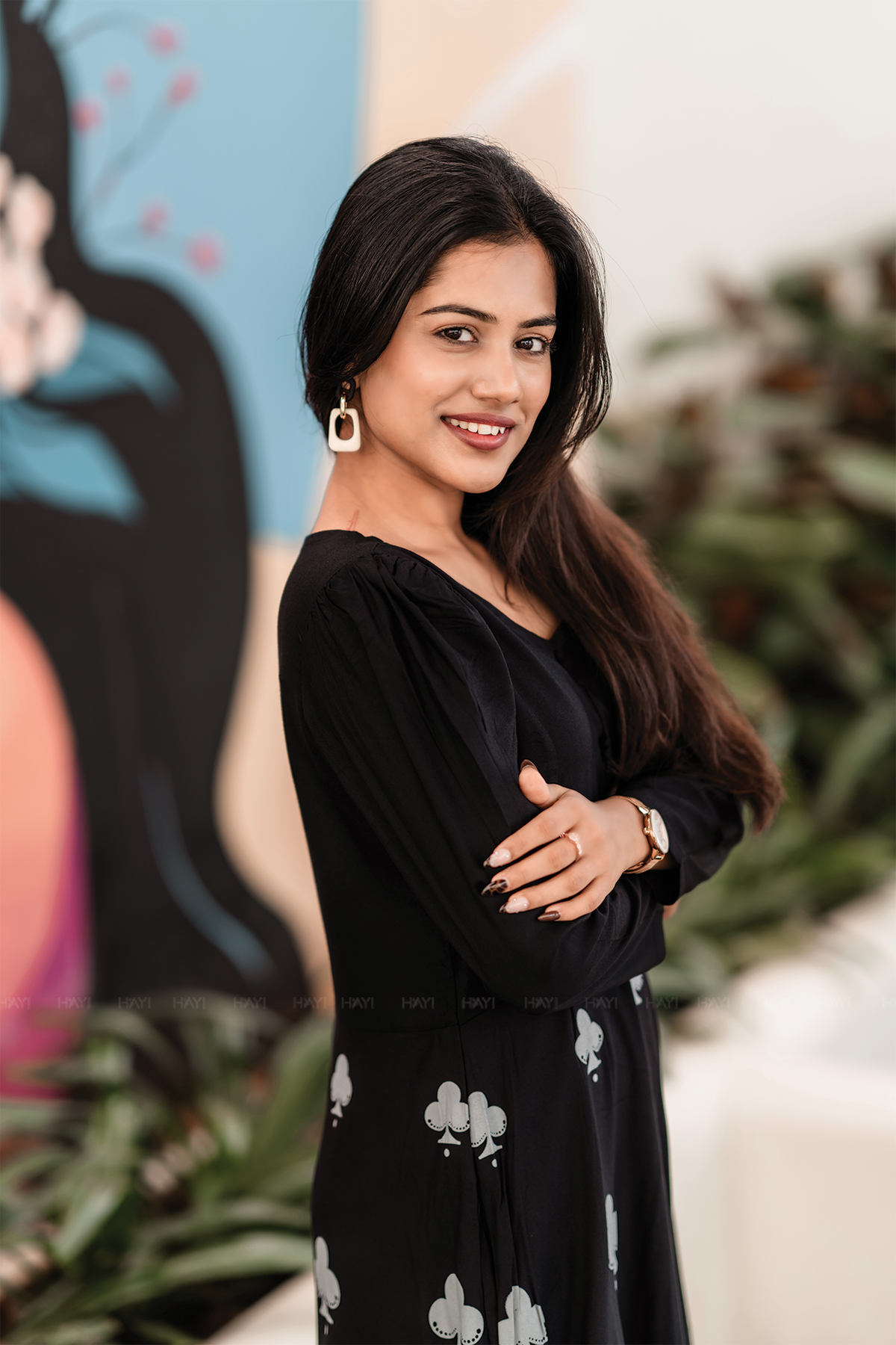 Clover Black Viscose Dress with V-Neck and Light Puff Sleeves
