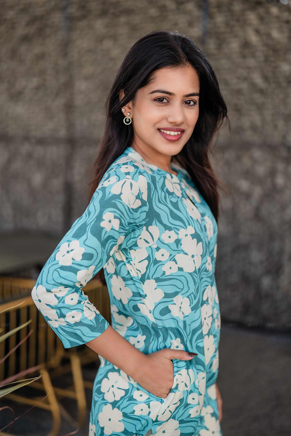 Blue Current Viscose Kurti with Closed Neck & 3/4th Sleeves