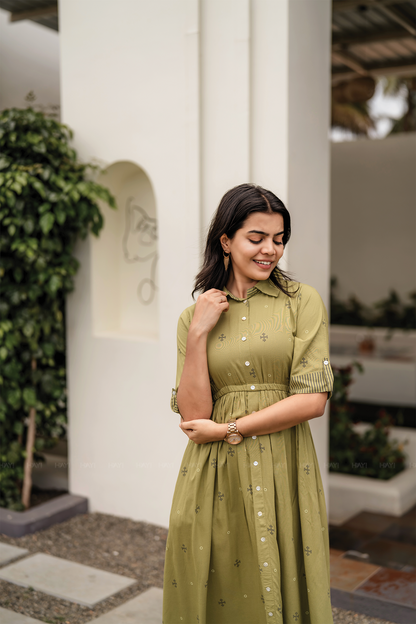 Goldenrod Green Viscose Dress with Shirt Collar & Elbow Sleeves