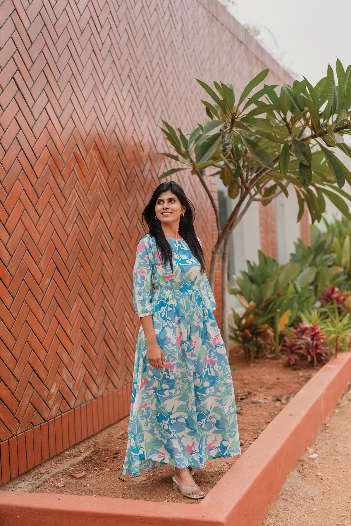 Coastal Bloom Blue Viscose Dress with Boat Neckline & 3/4th Sleeves
