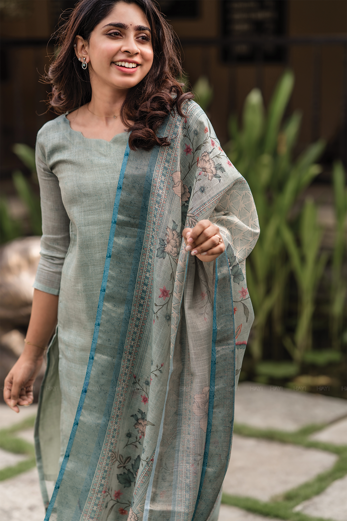 Tharisa Greyish Blue 3 Piece Shimmer Tissue Blend Placement Printed Kurta with Pant & Dupatta
