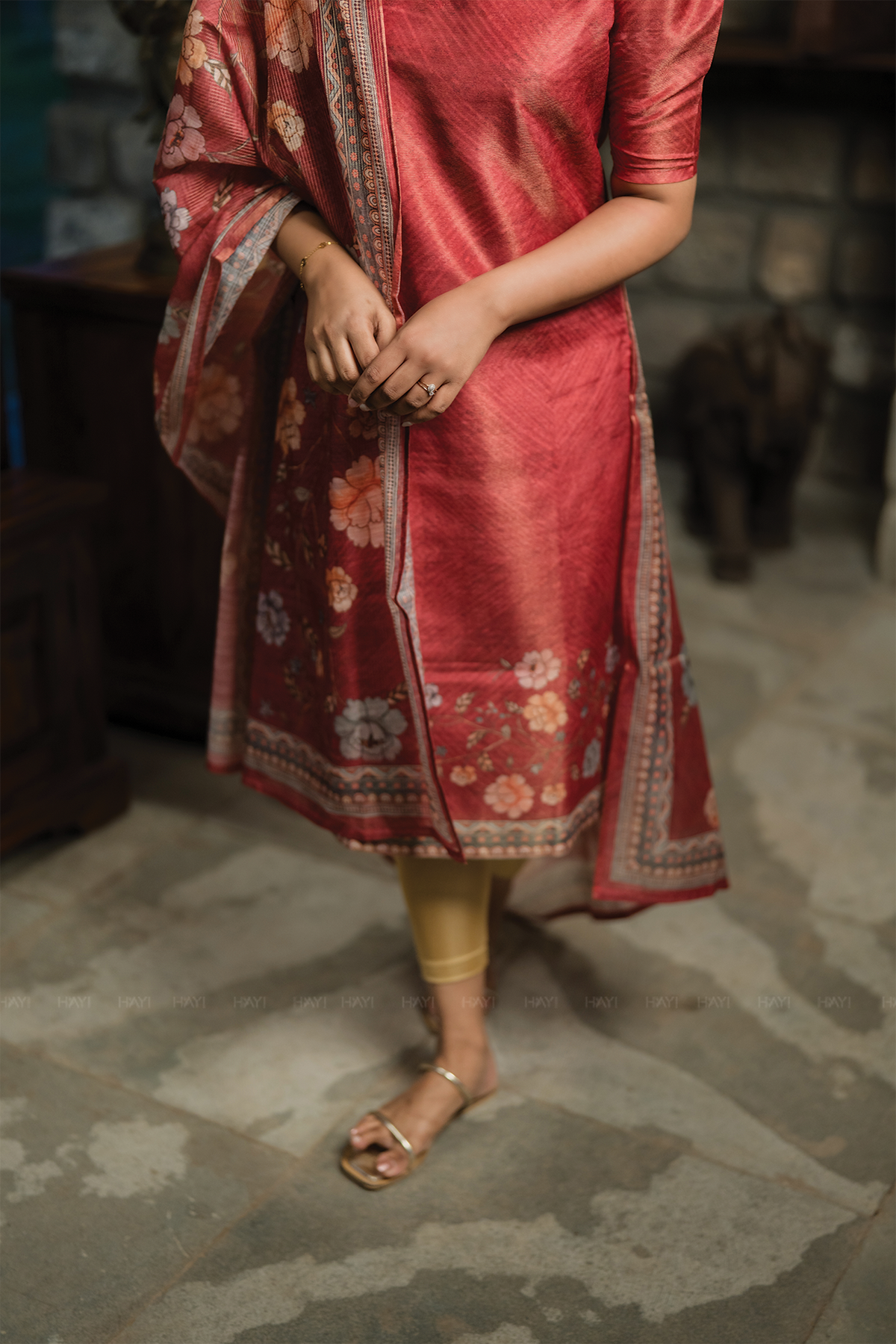 Tapestry Red printed 2 Piece Muslin Shimmer Kurta with Dupatta