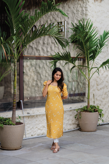 Lemon Pop Yellow Viscose Kurti with Sweetheart Neck & Ruched Sleeves