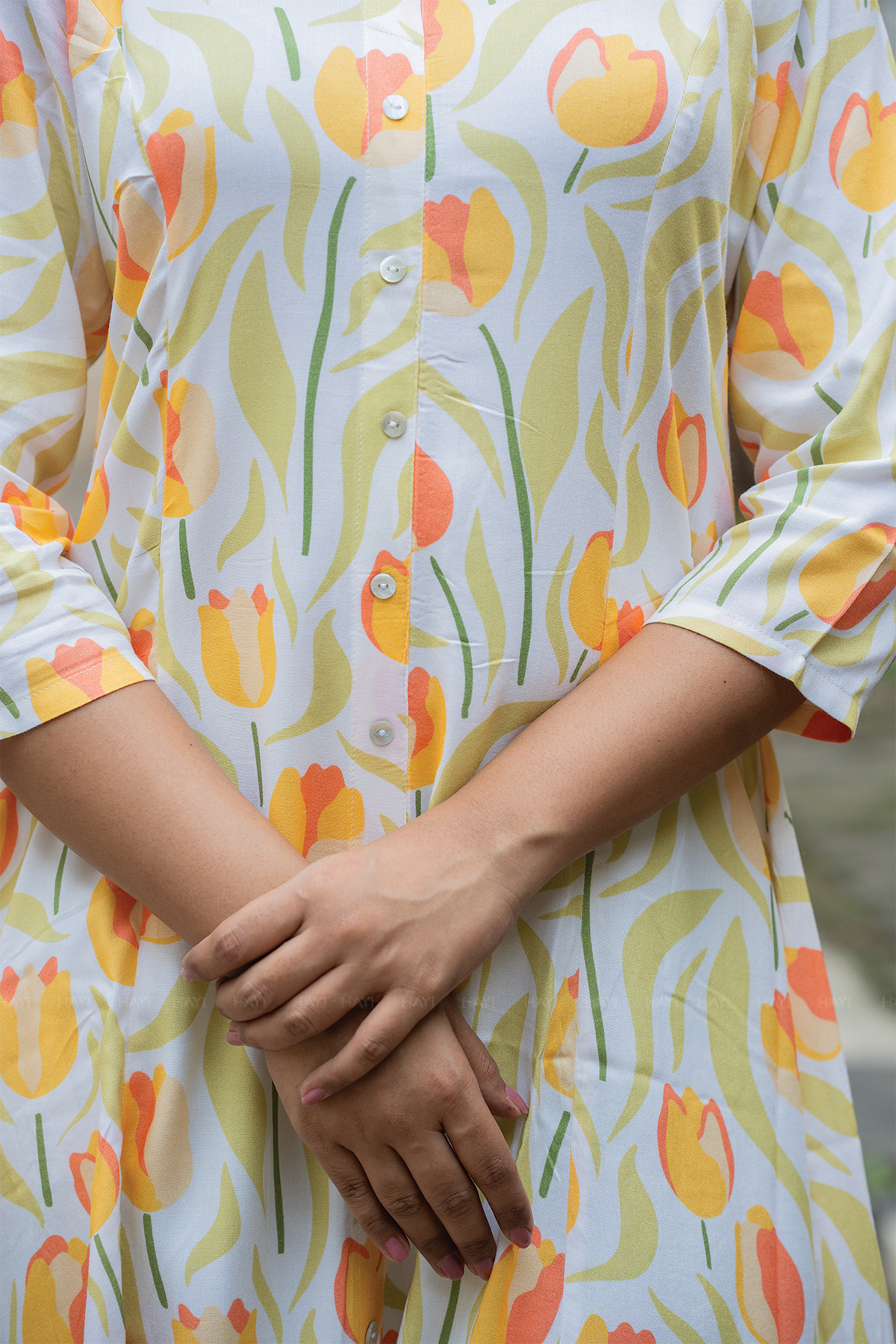 Garden Melody Off-White Viscose A-Line Kurta with Chinese Collar & 3/4th Sleeves