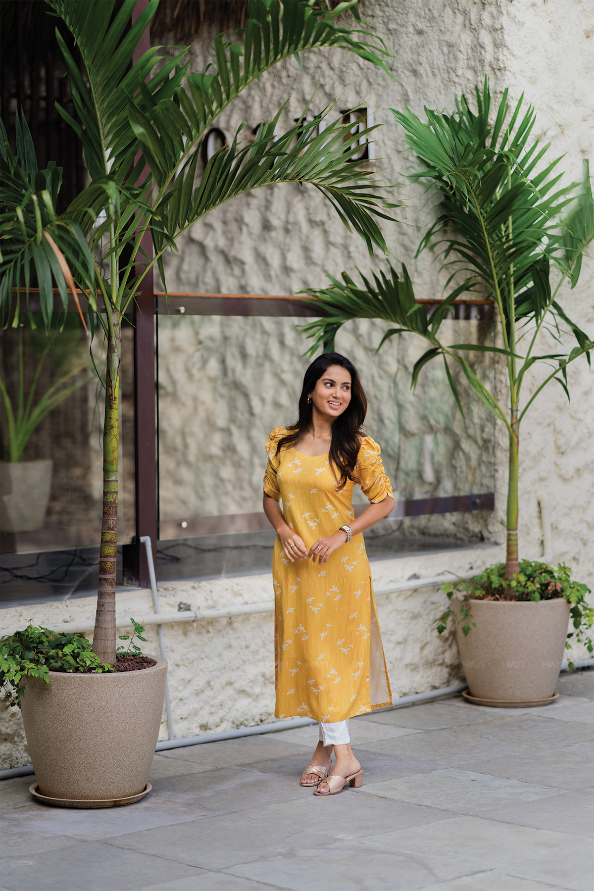 Lemon Pop Yellow Viscose Kurti with Sweetheart Neck & Ruched Sleeves