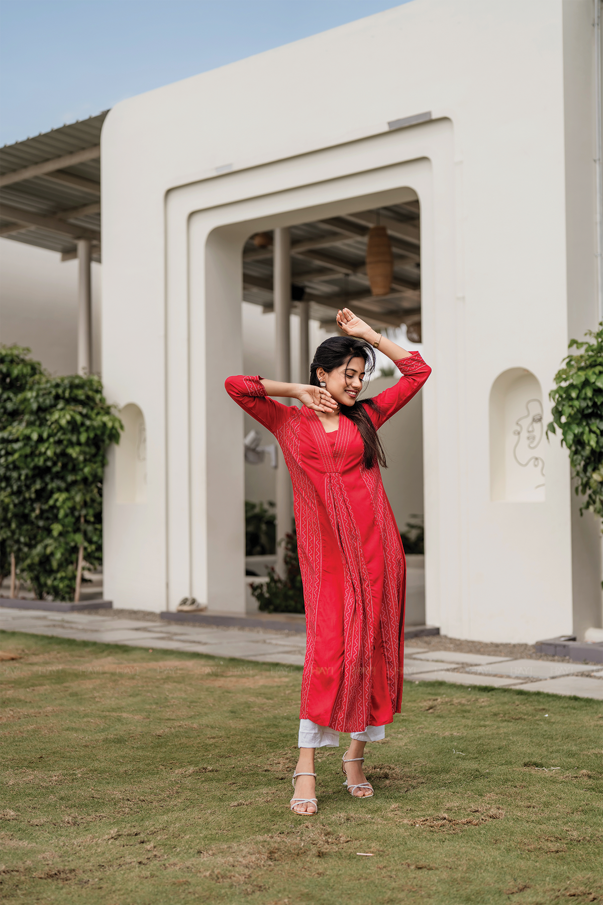 Red Muse Viscose A-line Dress with V-Neck & 3/4th Sleeves