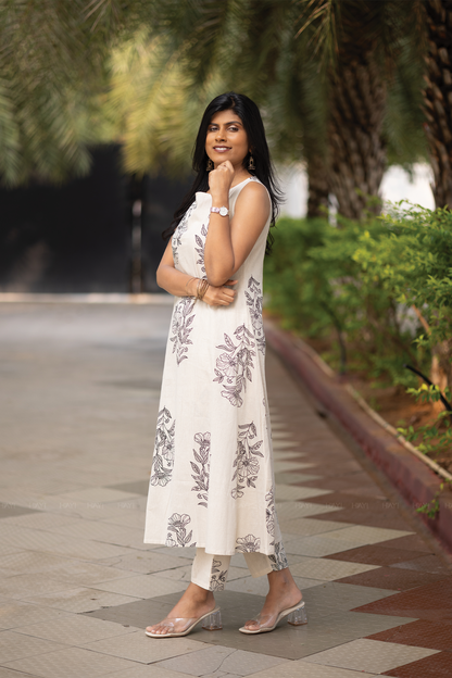Floralink Beige Cotton Co-ord with Close neck & Attached 3/4th sleeves