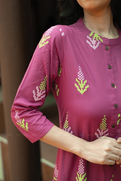 Heritage Glow Violet Viscose A-line Kurta with Chinese Collar neck & 3/4th Sleeves
