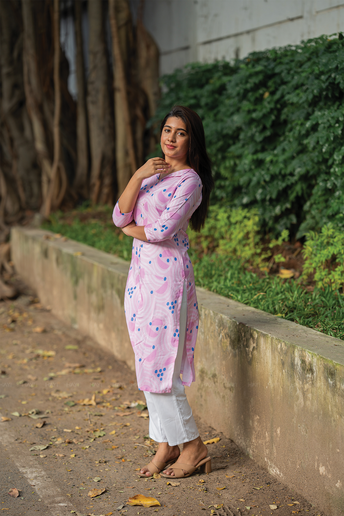 BreezeLine Pink Viscose Kurta with V-Flap Collar Neck & 3/4 Sleeves
