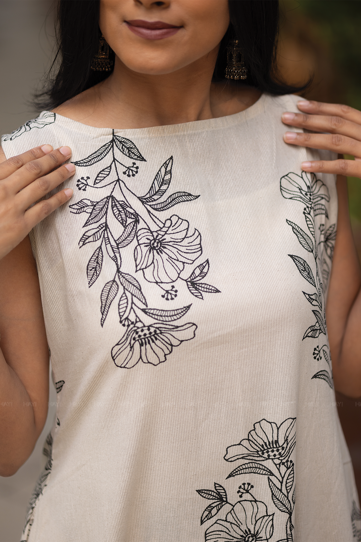 Floralink Beige Cotton Co-ord with Close neck & Attached 3/4th sleeves