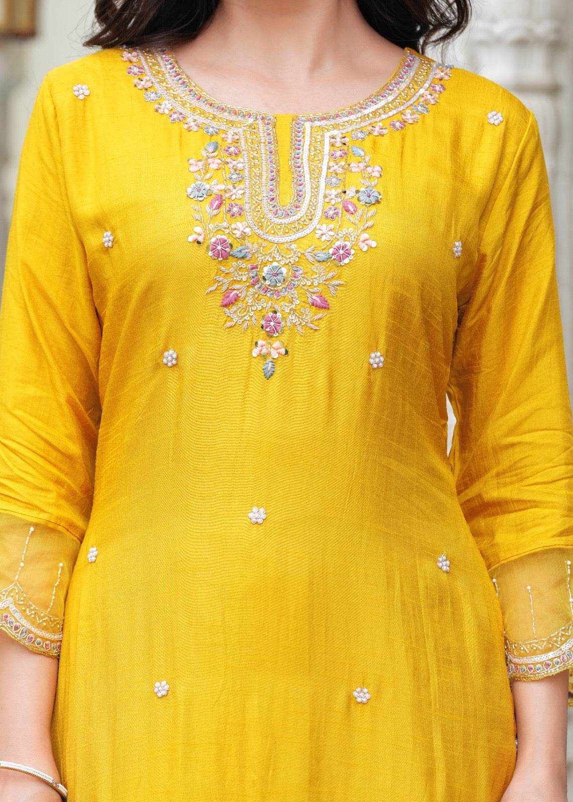 Plus size Dola silk suit