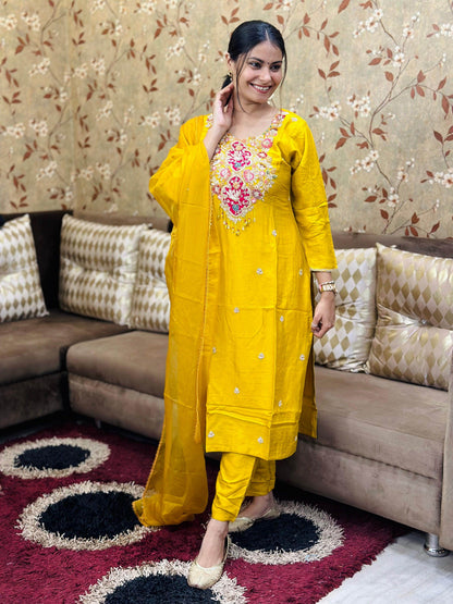 dola silk suit set