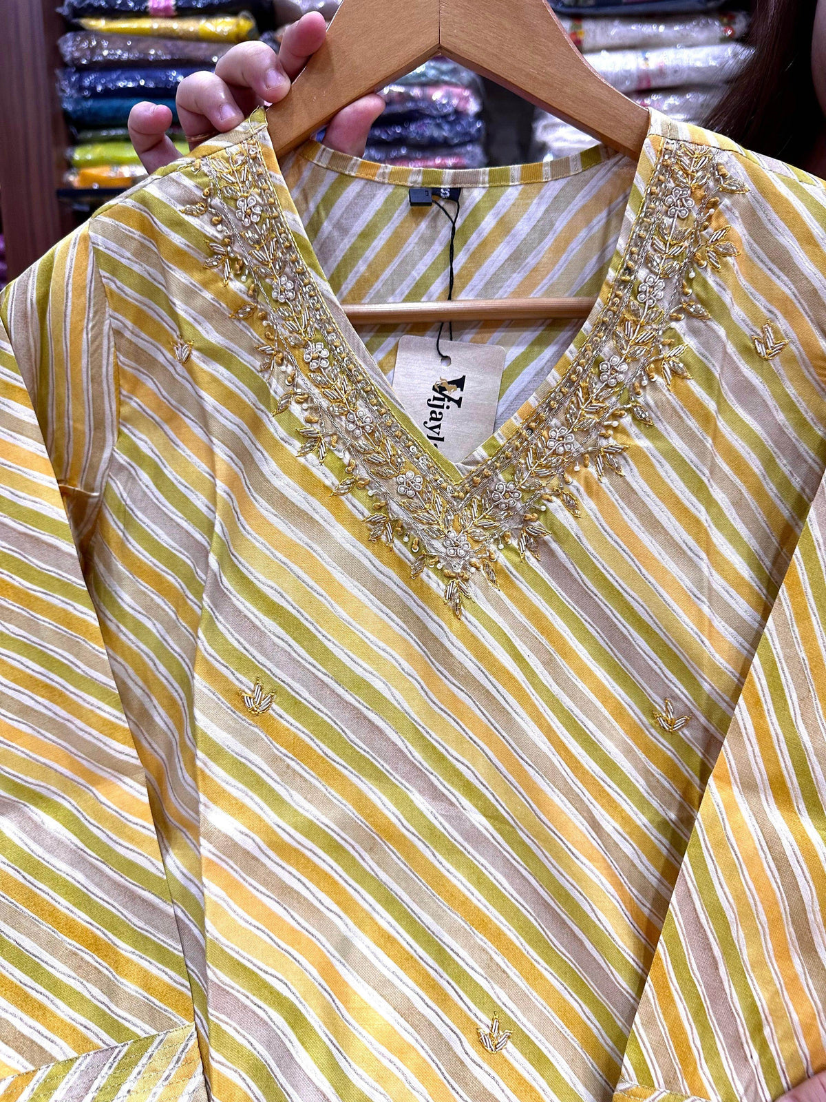 Muslin Silk lehariya Suit Set