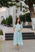 Floral Blue Tulip Popover Viscose Printed Dress