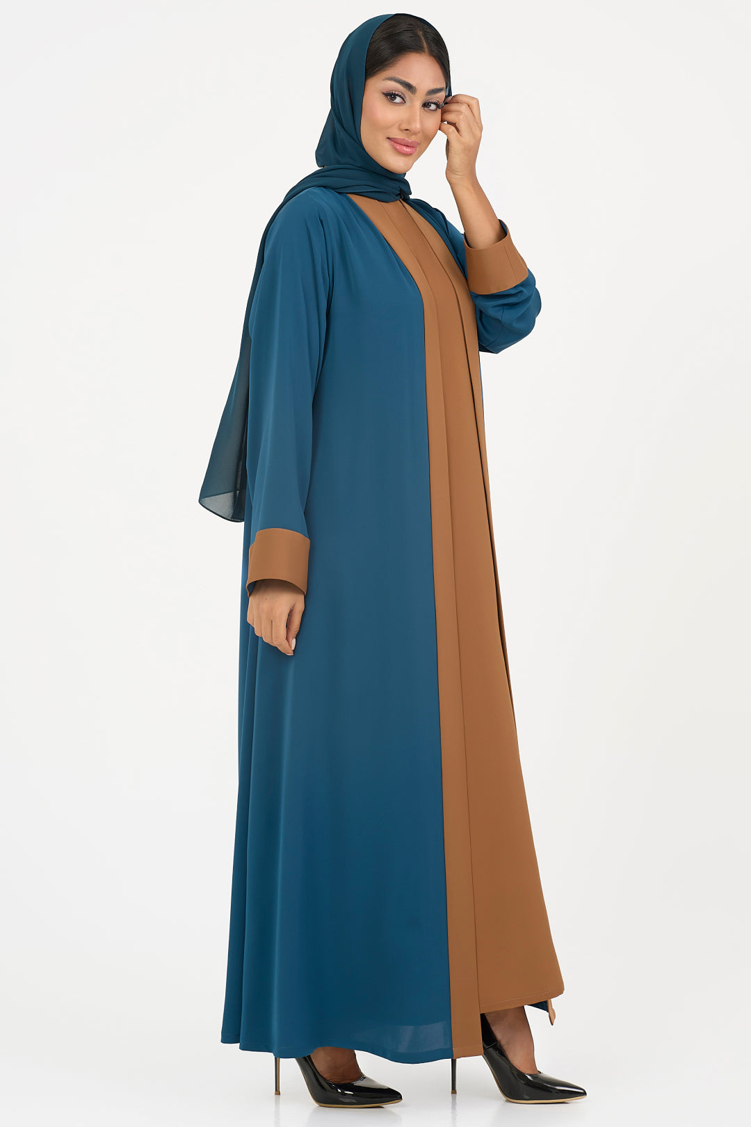 Dolah Abaya