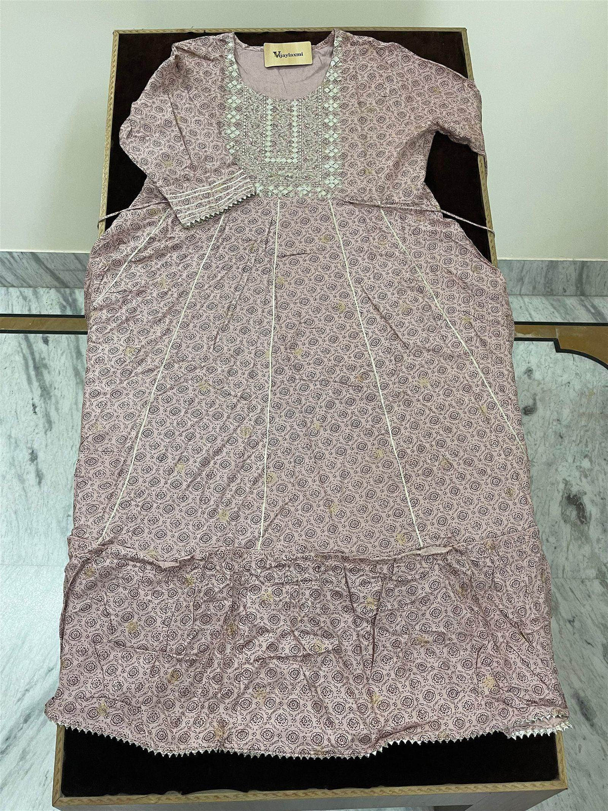 Gown PRP02