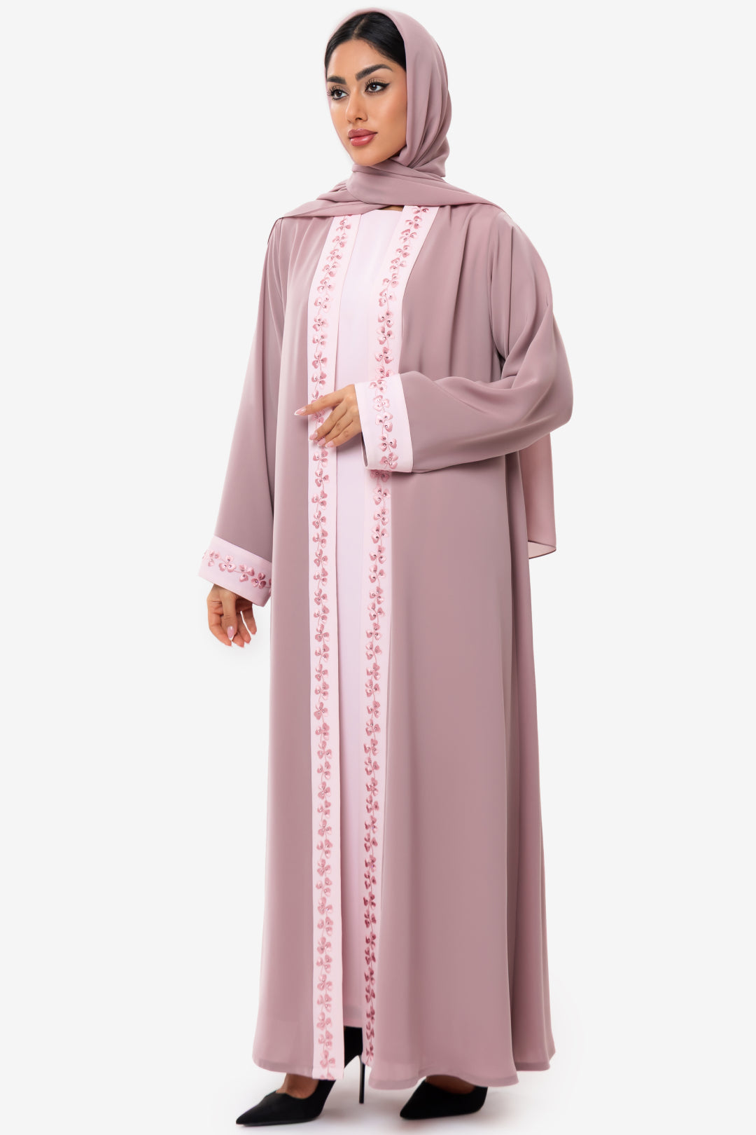 Gulnaz Abaya