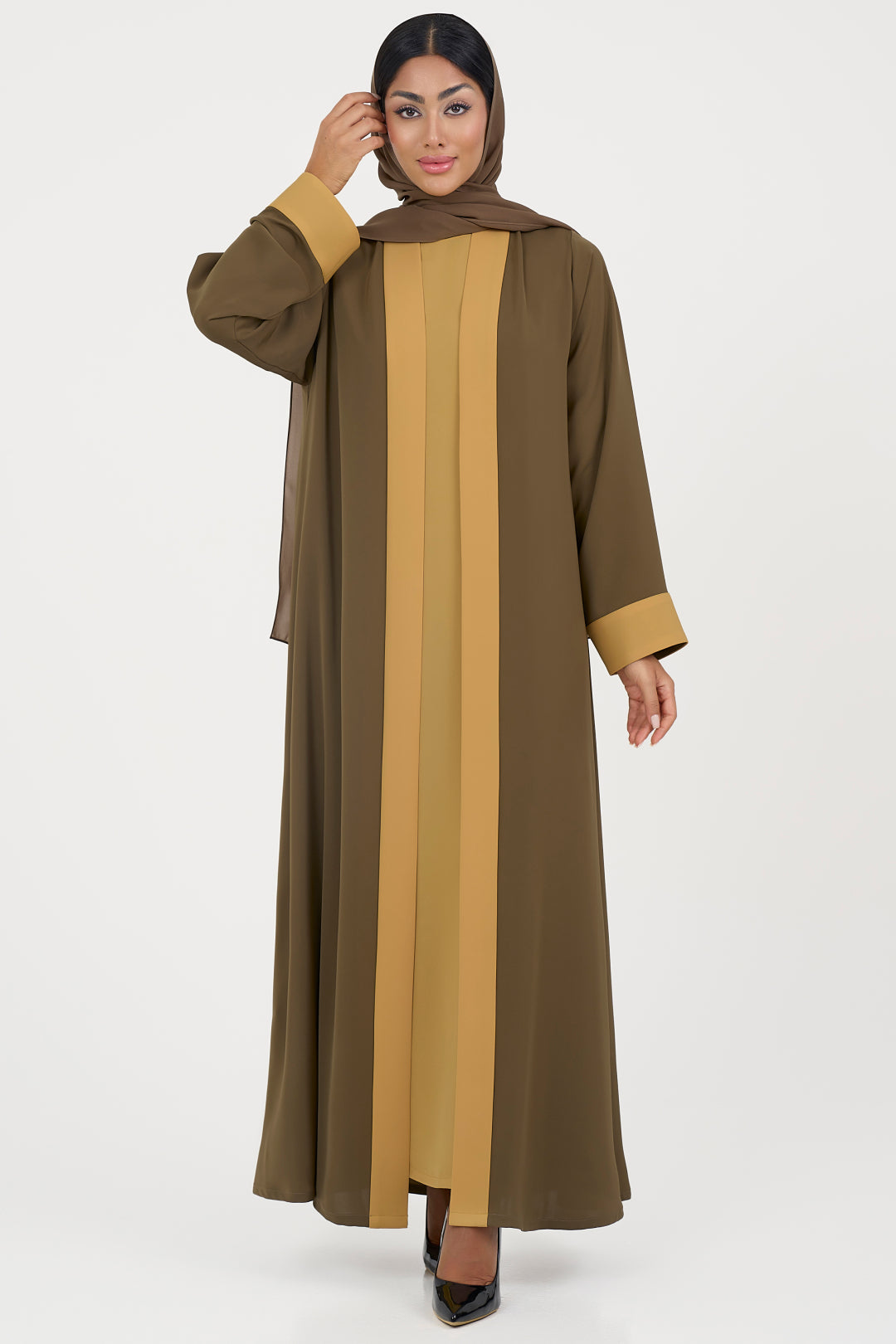 Luna Abaya