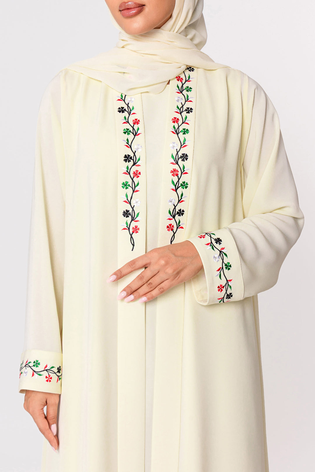 Mira Abaya