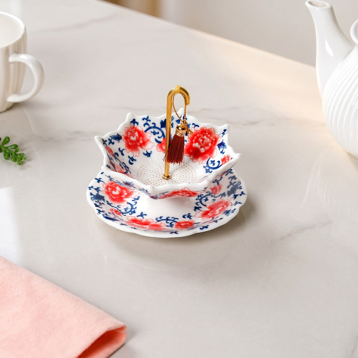 Chinoiserie Umbrella Tea Strainer