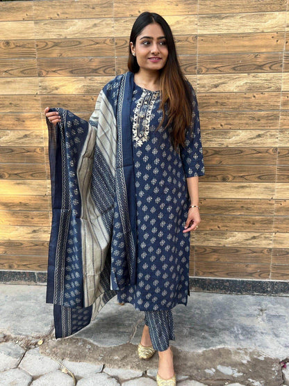 blue muslin suit 176