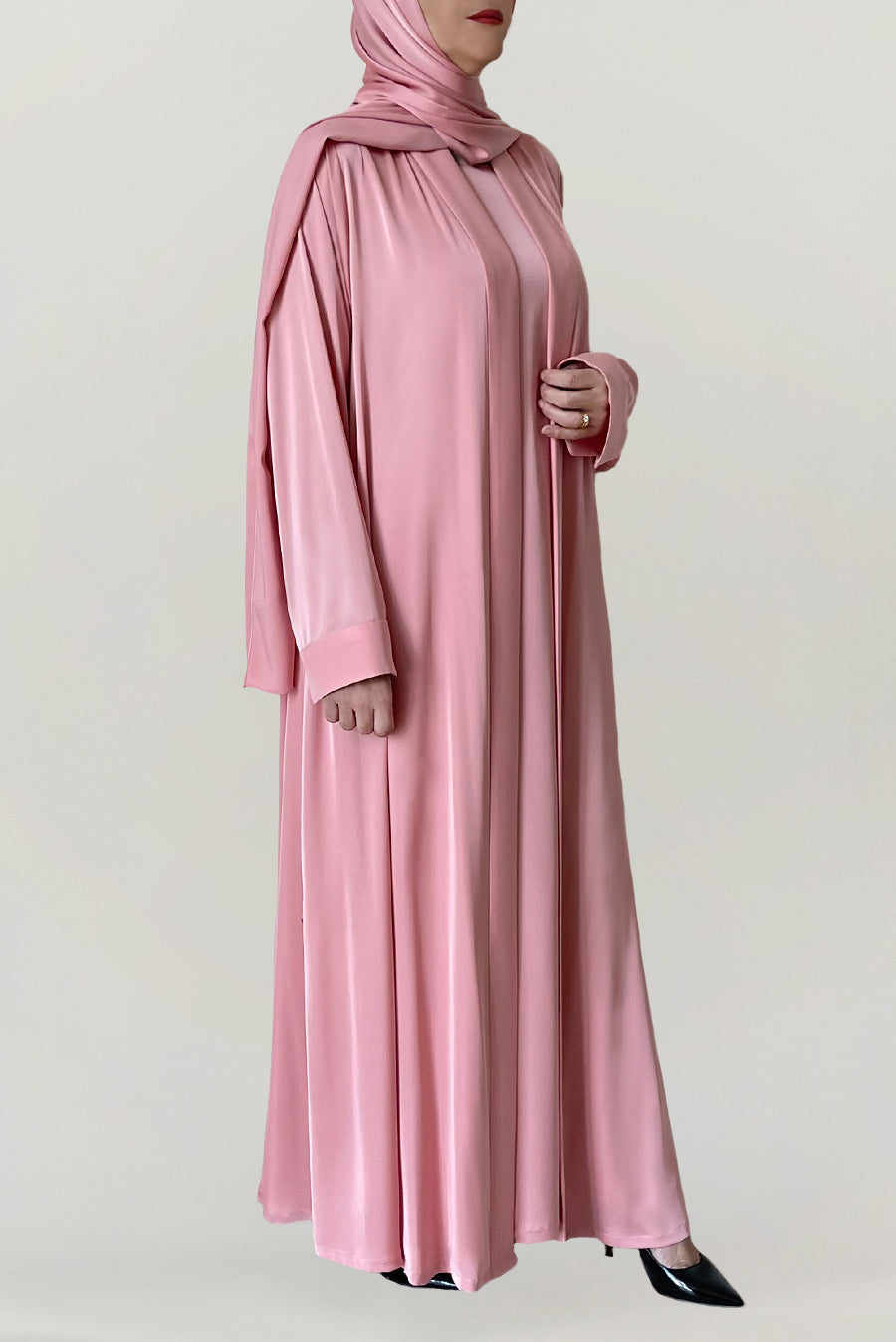 Hasna abaya